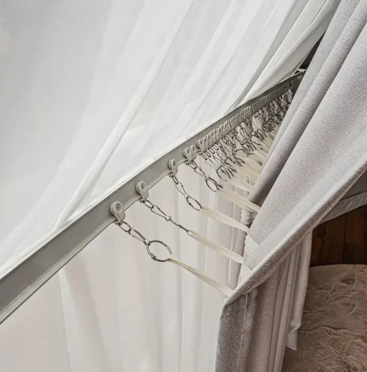 Curtain hooks inside Glamping Domes