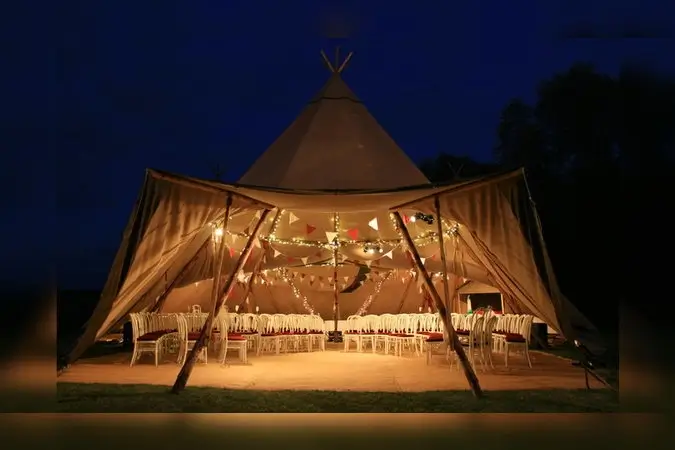 Tipi Tent