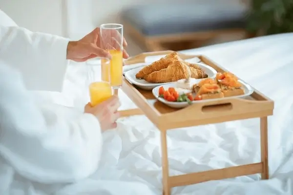 Hotel Enjoy Breakfast Together